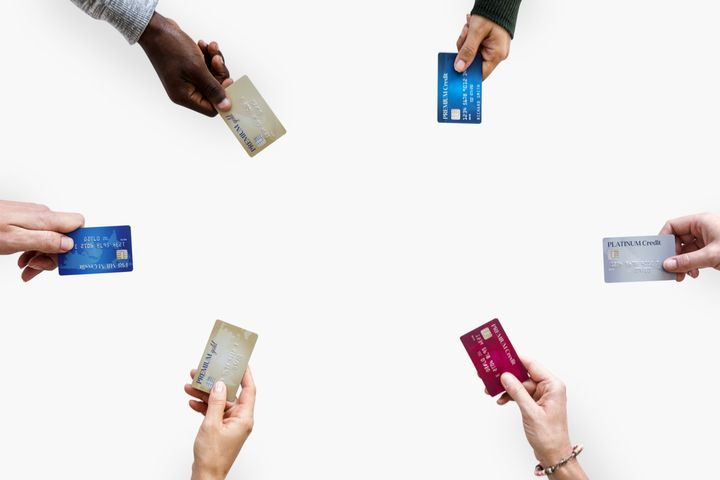 サムイ島でクレジットカードが必需品と言われる3つの理由 サムイ島のカード年版